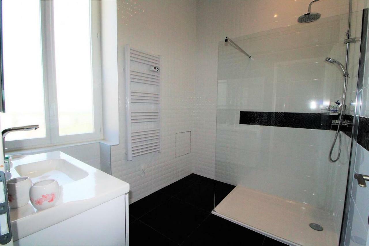 Appartement Spacieux Et Confortable La Roche-de-Glun Ngoại thất bức ảnh