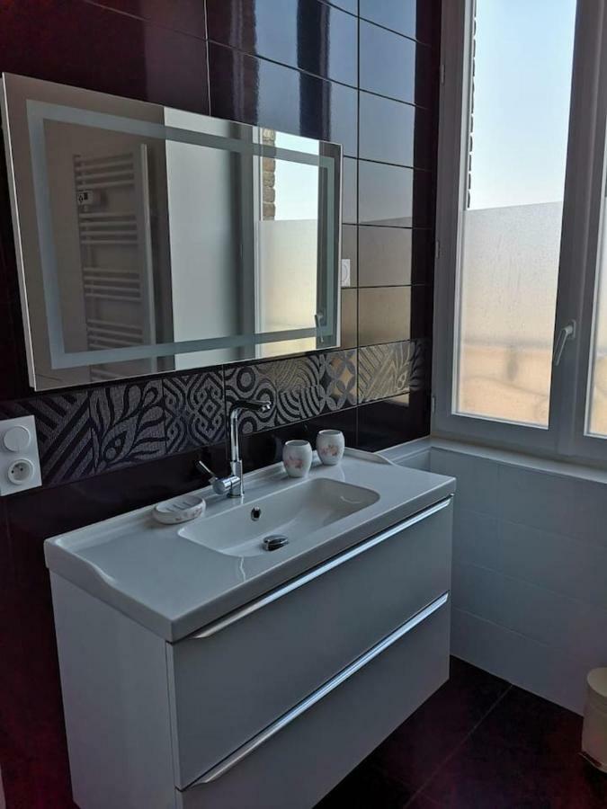Appartement Spacieux Et Confortable La Roche-de-Glun Ngoại thất bức ảnh