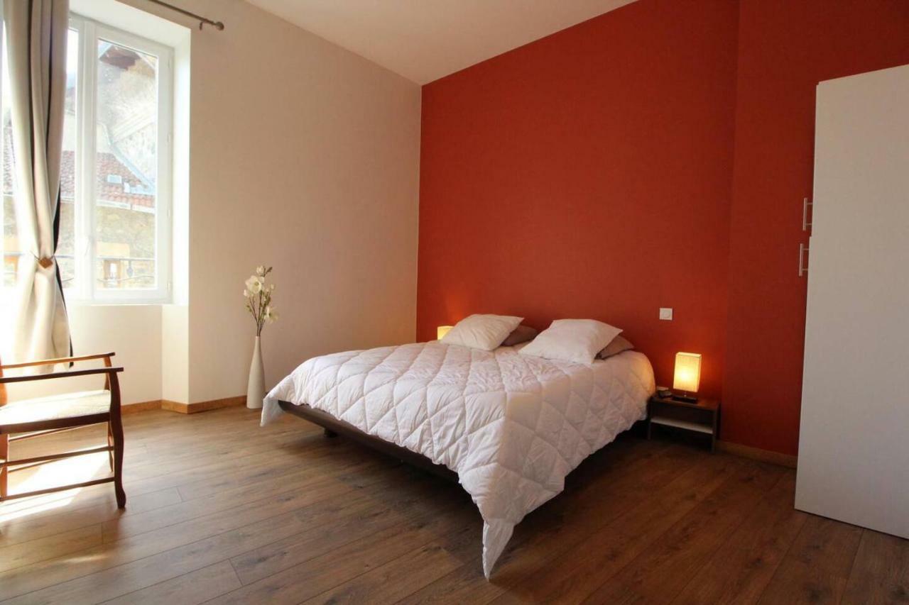 Appartement Spacieux Et Confortable La Roche-de-Glun Ngoại thất bức ảnh